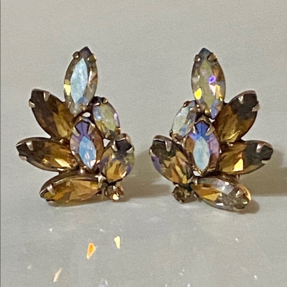 Vintage Albert Weiss Rhinestone Clip-on Earrings 1950’s - Picture 11 of 11